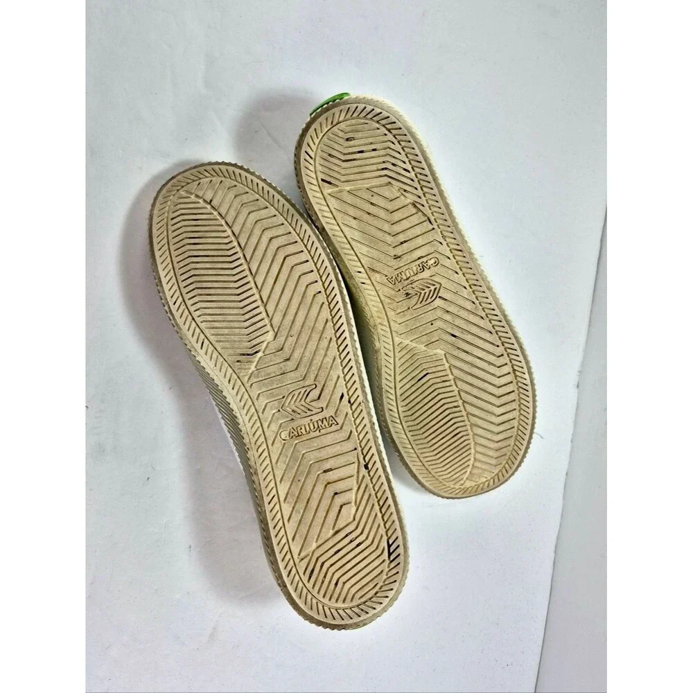 Cariuma OCA Low White Pebbled Leather Sneakers - Sustainable Comfort W6.5- M5